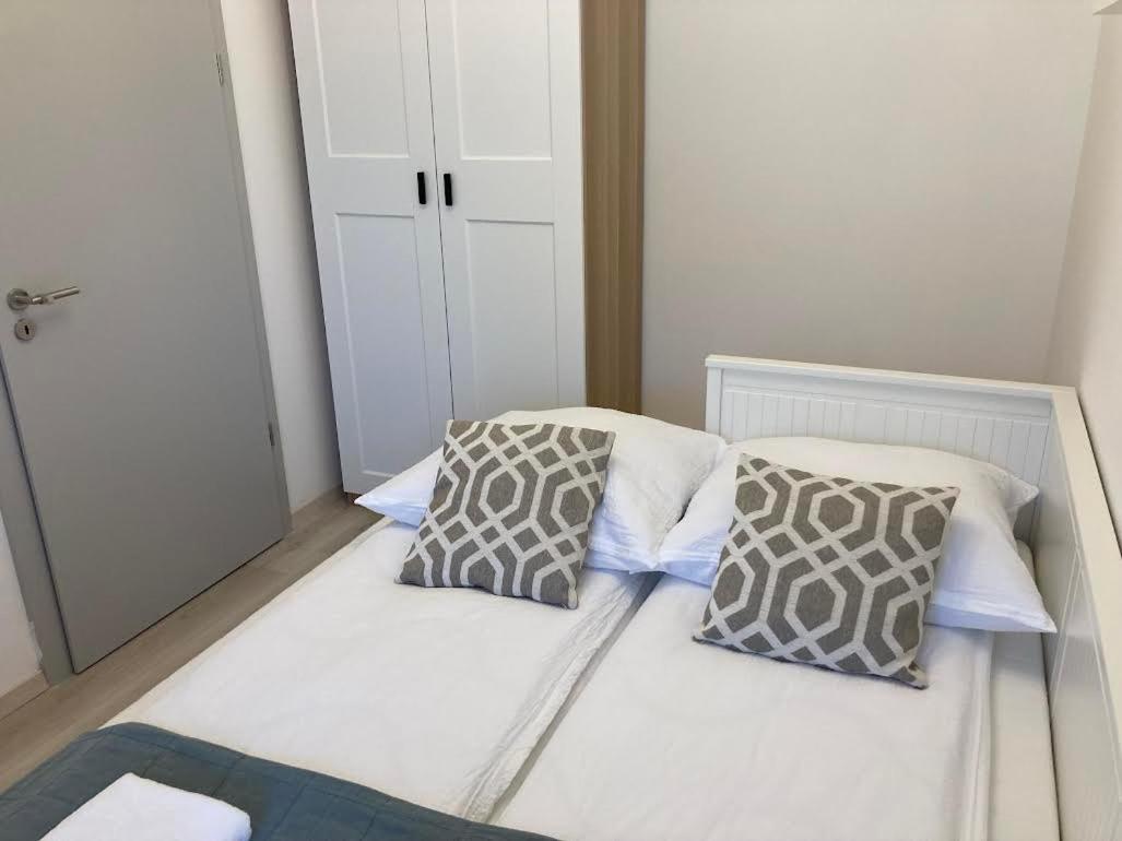 Zawia Apartman Balatonfoldvar Exterior foto