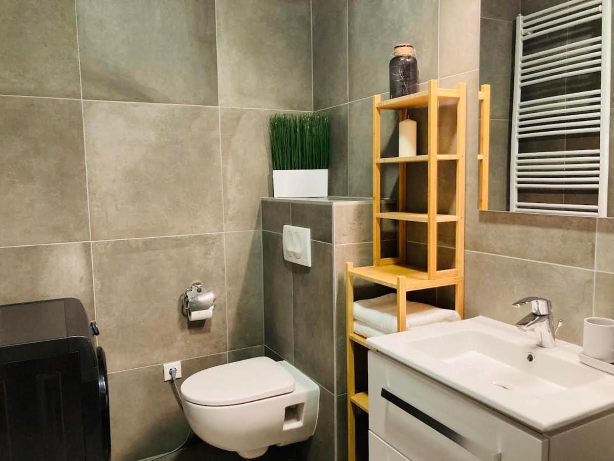 Zawia Apartman Balatonfoldvar Exterior foto