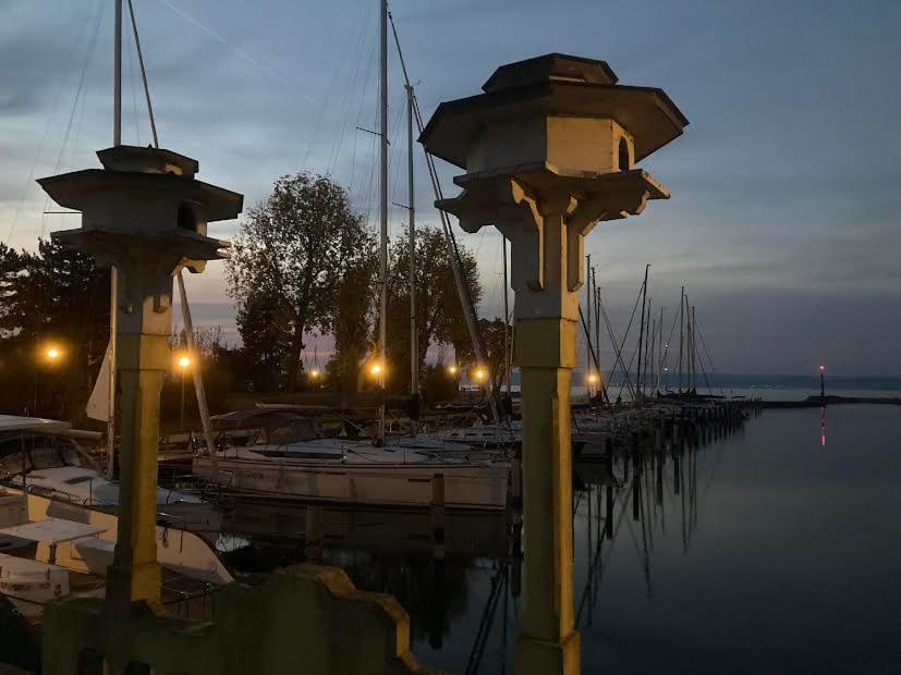 Zawia Apartman Balatonfoldvar Exterior foto